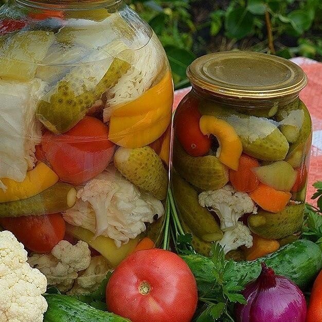 Маринованный овощной микс