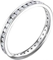 Сейчас ювелиры называют платину королевой цветных металлов, и этот титул ей достался не просто так. Так что же такое платина? Это благородный металл, который в том числе является биржевым товаром.Металл ценят за его замечательный внешний вид, прочность, пластичность и многое другое. Но так было не всегда — положительные свойства материала заметили только в 18 веке.«Плохое серебро» или «серебришко» — именно так платину назвали европейцы первый раз, когда с ней столкнулись. И современное название платины так и переводится. Испанское слово «plata» переводится как серебро, а при добавлении уменьшительно-ласкательного суффикса получается «platina» или «серебришко».Зато сегодня этот металл считается одним из лучших благодаря своим удивительным качествам. Его активно используют в промышленности и, конечно, при изготовлении ювелирных украшений.Свойства платины: физические, химические и другие характеристики
Платина или платинум — один из элементов таблицы Менделеева. Этот металл занимает 78 место среди других химических элементов и обозначается символом Pt. Материал плотный, твердый, но очень пластичный, что объясняет его популярность в ювелирном деле.ФИЗИЧЕСКИЕ СВОЙСТВА ПЛАТИНЫ
Тяжелый тугоплавкий металл серебристо-белого цвета, один из самых плотных материалов — платина в два раза плотнее свинца. Также металл очень стабилен и обладает хорошей электропроводностью. Платина не поддается коррозии и не окисляется на воздухе даже при накаливании. Так как материал устойчив к вакууму, его с успехом применяют в космической технике.При нагревании твердый платинум становится очень пластичным. Из разогретого материала можно сделать тончайшую фольгу или проволоку.
Металл обладает следующими физическими свойствами:плотность (удельный вес) — 21,45 г/см3;
температура плавления — 1773,5 °C градусов;
температура кипения составляет 4410 °C, то есть до этой температуры платина все еще плавится;
твердость по шкале Мооса — 4-4,5 единиц;
не обладает магнитными свойствами.
По показателю твердости платина почти в два раза превосходит золото. Аурум (именно так по-другому называется золото) может похвастаться лишь 2-2,4 баллами по шкале Мооса.
Материал настолько прочный, что изделие можно полностью сделать из платины. Это довольно редко, ведь чистые серебро и золото слишком мягкие и без примесей буквально гнутся в руках.Также стоит уточнить по поводу магнитных свойств. Во многих источниках написано, что магнит — верный способ проверить подлинность украшения из платины. И хотя чистая платина не магнитится, это не всегда касается ювелирных изделий. Так как этот металл очень редкий и дорогой, его обычно используют с небольшим количеством примесей.Сплав платины состоит из нескольких металлов. В качестве примесей чаще всего используют медь или палладий, но также могут добавить кобальт и даже золото. И если медь, палладий и золото не обладают магнитными свойствами, то кобальт в эту группу не входит. Даже 5% этого металла хватит, чтобы сплав магнитился. То есть, такой способ нельзя считать самым надежным.Другие материалы, входящие в состав сплава, также могут изменить свойства платины.
Например, серебро, медь и рутений улучшают ее электросопротивление. Никель и осмий делают металл более твердым, а вот палладий и родий – наоборот – мягким.ХИМИЧЕСКИЕ СВОЙСТВА ПЛАТИНЫ
Металл легко поддается обработке давлением — ковке, прокатке, волочению, но отличается высокой химической стойкостью. Платина является одним из самых инертных (такие вещества или металлы, которые «неохотно» вступают в реакции) хим. элементов и растворяется только в горячей «царской водке», цианистом калии и расплавленных щелочах.Несмотря на свою инертность, элемент участвует во многих химических реакциях в качестве катализатора, то есть ускорителя.После накаливания платина сохраняет свой естественный цвет.
Также при нагревании платина реагирует с кислородом. В результате реакции образуются летучие оксиды.Металлическая платина абсолютно безопасна для человека и не может вызывать аллергии даже у чувствительных людей. Но это не касается платиновой черни (порошок из крупинок платины, который получают в ходе реакций. В основном используют в качестве катализатора). В ее состав входит ядовитый теллур, который может привести к общей интоксикации организма.Кроме того, для создания украшений обычно используют платиновый сплав. Если в нем присутствует никель, он тоже может стать причиной аллергии на платину. При длительном ношении у чувствительных людей возникает сыпь, покраснение кожи и зуд.Как выглядит платина
Платинум обладает красивым бело-серебристым цветом. Внешне платина очень сильно напоминает серебро, поэтому многим может показаться, что это одно и то же. На самом деле все совсем не так. Материалы отличаются физическими и химическими свойствами.Также металл можно спутать с белым золотом, но второй сплав обладает более выраженным белым оттенком и глянцевым блеском.
Какая бывает проба у платины
Чистую платину в ювелирном деле не используют. И если в случае с серебром и золотом такое решение связано с мягкостью металла, то причина использования исключительно платиновых сплавов кроется в совсем другом.Этот материал крайне редко встречается в природе и отличается высокими показателями твердости, прочности и устойчивости. Использовать платину в больших объемах для ювелирных изделий просто нецелесообразно, тем более стоит она слишком дорого.Платиновые сплавы внешне не отличаются от чистого элемента. Это металлы серовато-белого оттенка с серебристым блеском.
Лигатура (именно так называются примеси в сплаве) может быть разной. Обычно для этого используют один или несколько металлов из этого списка:медь;
серебро;
родий;
палладий;
золото;
кобальт;
иридий.
Некоторые ювелиры могут использовать другие элементы, например, никель или рутений.
Все изделия из драгоценных металлов, в том числе и из платины, обязательно должны обладать клеймом с пробой, которая указывает, какой процент примесей присутствует в этом изделии. Например, 950 проба обозначает, что на килограмм такого сплава приходится 50 грамм или 5% примесей. Из этого же следует, что чем выше проба, тем дороже стоит сплавИменно клеймо с пробой подтверждает то, что украшение все же выполнено из дорогостоящего материала и что оно соответствует сплаву той или иной пробы. Оттиск может отсутствовать только на переплавленных изделиях или украшениях ручной работы.По принятой в России метрической системе, существует только четыре варианта платиновых проб:850;
900;
950;
999.
Последняя, самая высокая проба обычно используется только изготовления слитков платины.
Такая же система действует во Франции, Германии, Австрии, Польше и многих других странах Европы. А вот в Канаде и США для обозначения качества сплава используют каратную систему. Четыре платиновые пробы, указанные выше, в каратной системе выглядят так (соответственно):20;
22;
23;
24.
Также учитывайте, что в разных странах само клеймо тоже может отличаться. Например, на украинских украшениях может быть изображен трезубец, а на старинных английских изделиях изображали рыбу.Где используется платина?
Всем известно, что платина применяется для создания ювелирных украшений, ведь металл отличается высокими показателями твердости и пластичности. Кроме того, платиновые изделия радуют своими внешними данными: серебристый цвет и характерный блеск делают украшения очень востребованными среди покупателей.До середины прошлого века всего лишь несколько процентов добываемого драгоценного металла отводилась для сферы медицины. Но сегодня ситуация изменилась, и спрос на платину растет в геометрической прогрессии. Скорее всего, это связано с развитием исследований, которые выявили преимущества платины над другими металлами.На сегодняшний момент платина необходима в следующих сферах жизни:космическая индустрия;
медицина;
электротехника;
стекольная промышленность;
производство самолетов и кораблей;
химическая промышленность.
Применение платине нашлось и в банковском деле. Этот благородный металл является предметом инвестирования: из него отливают слитки.
Платина нужна при производстве азотной кислоты и других химических веществ. В этом случае элемент выступает в качестве катализатора, ускоряющего слишком медленные реакции. Для этого используют не чистую платину, а ее сплав с родием. В противном случае производство веществ было бы слишком дорогим.Также металл играет роль катализатора в нефтепереработке. С его помощью из нефти получают бензин. И если для создания азотной кислоты платину используют в виде сетки, то для использования в обработке нефти из нее делают порошок. Конечно, можно использовать и другие катализаторы, например, алюминий или молибден, но платинум более долговечный и эффективный.Использование платины в электротехнике обусловлено стабильными электрическими и механическими свойствами. Материал хорошо проводит ток, а также отличается приличным показателем теплопроводности. Обычно платиновые сплавы используют для изготовления контактов, а соединение платины с кобальтом позволяет создавать мощные магниты.Применение платины в медицинской отрасли помогает сохранить жизни тысячи больным. Дело в том, что аналогов этому материалу просто нет. Изделия из других металлов не устойчивы к окислению, поэтому для такой реакции не пригодны.В полевых условиях инструменты из платины стерилизуют в пламени спиртовой горелки.
Также платину часто используют для создания имплантов для людей с нарушениями слуха. Кроме того, существует мнение, что этот материал помогает бороться с раком. На основе этого металла изготовлены многие препараты, помогающие людям преодолеть онкологию.Как и где добывают платину
Платина — редчайший элемент в земной коре. Именно ее редкостью и отличными свойствами можно объяснить ее высокую стоимость.Основные места добычи платины — это месторождения меди и никеля. Из них добывают драгоценный металл вместе с другими материалами. В ультраосновных (породы, в которых содержится много кремнезема) породах также встречаются небольшие платиновые вкрапления.Природные руды с высоким содержанием платинума (до 75%) встречаются очень редко.
В месторождениях с платиной часто встречаются металлы платиновой группы, которые еще считают ее «спутниками».Кроме этого, в разных породах драгметалл могут сопровождать разные материалы:серпентин;
хромит;
магнетит;
хризотил-асбест;
оливин;
ромбические пироксены;
корунд;
золото;
алмазы;
халькопирит.
Существует два типа месторождения платины:Ультраосновные — находятся на Урале, в Южной Африке, Колумбии и Аляске. Здесь получают не только платину, но и медь, никель, осмий, иридий, железо.
Медно-никелевый сульфидный — тут встречаются руды, в которых металлы платинового типа соединены с висмой, серой, мышьяком и сурьмой. Также в таких месторождениях добывают серебро, золото и палладий.
В мире есть несколько лидеров по добыче платины. В их число входят следующие страны:Южно-Африканская республика — 80% мировых запасов самородной платины добывают в ЮАР, так как там находится наиболее богатые месторождения драгоценного металла.
Зимбабве;
США и Россия;
Канада.
Добыча платины в России началась с приблизительно 1824 года. В какой-то период царская знать даже выпускала монеты из этого материала.Одна из самых известных компаний, добывающих платину на Урале, является «Русская платина». Она добывает драгметалл в самом богатом российском месторождении — прииске «Кондер». За сутки добыча материала составляет около 30 кг, а за год — около 3,5 тонн.Чистая платина в природе не встречается. Металл образует смеси с другими веществами:медь;
железо;
серебро;
никель;
металлы платиновой группы.
Платиновая руда не однородна, а включает в себя вкрапления драгоценного платинума, которые выглядят будто бы небольшие зерна.Самородным металлом называют только те «куски», в которых содержится около 70-90% чистой платины. Но самородки платины, на 90% состоящие из платинума, — большая редкость. В основном Pt добывают в виде железистой платины, в которой содержится примерно 20-50% железа.В природе существует не только железистая платина. Самородки классифицируют в зависимости от того, какой еще компонент содержится в руде. Есть несколько вариантов:Палладистая — в составе около 40% палладия.
Никелистая — приблизительно 3-5% никеля.
Родистая — примерно 5% родия.
Купроплатина — в ней содержится от 10 до 15% меди.
Как определить платину в домашних условиях и отличить от других металлов
И хотя популярность платины стремительно растет, далеко не все знают, как выглядит этот металл. По этой причине риск нарваться на мошенников и купить подделку довольно высокий.Чтобы не стать жертвой обмана, лучше всего обратиться за помощью к ювелиру. И хотя это не совсем дешевая услуга, это самый надежный способ купить подлинное изделие. Но если вы не хотите обращаться к мастеру, существует несколько более-менее проверенных методов проверки платины на подлинность.ЧЕМ ПЛАТИНА ОТЛИЧАЕТСЯ ОТ СЕРЕБРА
Аргентум имеет более серый оттенок, в то время как платина светлая и блестящая. Через время серебро тускнеет, теряет свой блеск, а платинум нет.Проверить на подлинность изделие из платины, можно тестом:В стакан нужно налить перекись водорода так, чтобы она полностью покрыла украшение.
Платинум является мощным катализатором для перекиси, поэтому сразу возникнет бурное шипение.
На серебро жидкость обычно не оказывает никакого влияния или слабо-слабо шипит.
Также можно воспользоваться раствором аммиака. Возьмите ватную палочку, опустите в раствор и оставьте капельку на украшении. На серебряном изделии останутся темные пятна, а на платину раствор никак не подействует.РАСПОЗНАЕМ: ПЛАТИНА ИЛИ НЕРЖАВЕЙКА
А вот от нержавеющей стали платину отличить практически невозможно. Дело в том, что оба материала не реагирует на большинство веществ, известных на сегодняшний день химии. Внешне металлы похожи настолько, что их не отличить друг от друга.Пара обручальных колец из стали стоят около 500 рублей, а такие же украшения из платины обойдутся в 20 или даже 30 тысяч.
Чтобы отличить платину от нержавейки, можно воспользоваться одним из трех способов:Вес. Pt почти в три раза тяжелее стали. Но чтобы использовать такой метод, нужно попеременно подержать примерно одинаковые по размеру украшения из разных материалов. Если примеров двух металлов нет, воспользуйтесь золотым украшением. Золото всегда тяжелее нержавейки, но чуть легче платинума.
Твердость. Нержавейка прочнее платины, так что на ней будет тяжелее сделать надпил. Но таким образом вы рискуете испортить изделие, тем более разница едва уловима.
Проба — самый верный метод. Какие именно пробы бывают у платины, уже написано выше. Все платиновые изделии должны обладать таким клеймом. Если оттиска нет, он смазан или продублирован — перед вами, скорее всего, подделка.
ОТЛИЧИЕ ОТ ПАЛЛАДИЯ
Чтобы отличить платину от палладия, можно провести проверку йодом. Для этого эксперимента понадобится йод, пипетка и салфетка. Необходимо капнуть раствор на украшение и подождать пару минут. Если ничего не произойдет — перед вами изделие из платины. Тот же самый вывод можно сделать, если йод станет еще более темным. А вот если на изделии останутся пятна или жидкость поменяет оттенок на более светлый, перед вами палладий.Магические свойства платины
В отличие от золота, платина не хранит негативные воспоминания и мысли. Именно поэтому по своим магическим свойствам металл считается самым “чистым” и “светлым”.. Энергию платинума нельзя направить на людей, предметы или исполнение желаний, поэтому из него не делают амулеты.Главное действие платины заключается в том, что она смягчает влияние камней на своего владельца.
Благодаря этому металлу минералы не так сильно влияют на характер и жизнь людей. Это очень полезно, если камень вам не подходит.Так как платину соотносят с планетой Нептун, то этот металл покровительствует Рыбам и Раку. Именно этим знакам зодиака можно постоянно носить украшения из этого материала. Девам и Стрельцам металл подарит успокоение, а Скорпиону поможет улучшить интуицию и связь с потусторонним миром. Возможно, что одаренным Скорпионам платина поможет обрести дар ясновидения.А вот Водолеям, Близнецам, Львам и Тельцу носить платину не рекомендуется. На них ношение этого металла окажет отрицательное воздействие.Овну, Козерогу и Весам можно надевать украшения из платинума, но периодически снимать и откладывать его. Так вы сможете избежать негатива в вашей жизни, но и на положительные изменения рассчитывать не нужно.Украшения из платины:
Эстет 01O09030823 000 РЭстет 01S69678233 300 РКрасцветмет NC-41-028-0-2015 500 РКрасцветмет NP-41-02025 500 РИмпериал T1095-40013 620 РИмпериал T1101-42022 990 РСтоимость платины
Цена на платину меняется каждый день. В период с 2016 по 2019 ее стоимость выросла с 600 до 900 долларов за тройскую унцию.Унция – мера величины, которая равна 31 грамму и используется для измерения драгоценных металлов. В одном килограмме 32,15 таких унций.Из этого следует, что увеличилась и стоимость платины за 1 грамм. Считается, что это наиболее выгодный металл для инвестирования.Сколько стоит 1 грамм платины? Около 2300 рублей за грамм. То есть, за 1 кг этого драгоценного металла можно вполне приобрести автомобиль.Что дороже: платина или ...
Чтобы приблизительно понимать цену платины, лучше ее сравнить с другими металлами или драгоценностями.... ПАЛЛАДИЙ?
Цена за тройскую унцию палладия составляет примерно 2300 долларов. Это означает, что палладий дороже платины более чем в два раза.... БРИЛЛИАНТ?
Ограненный алмаз — это, пожалуй, самый дорогой драгоценный камень. Его стоимость только начинается от 20 000 р за небольшую вставку весом 0,24 карата. Конечно, он будет намного дороже платины.... СЕРЕБРО?
Цена за одну тройскую унцию составляет 27 долларов. Это означает, что платина почти в 30 раз дороже серебра.... ТИТАН?
Стоимость сортового титана начинается от 0,6 долларов за тройскую унцию. Конечно, цена на платину значительно выше титана.Украшения из платины:
Эстет 01K69677952 230 РЭстет 01O69036367 990 РЭстет 01S69756848 380 РКрасцветмет NC-41-076-0-5079 990 РКрасцветмет NC-41-076-1-00309 990 РИмпериал T1103-42053 000 РВ заключении хотелось бы сказать, что платина — один из самых необычных металлов. Она обладает удивительными свойствами и используется во многих отраслях. Кроме того, платинум — отличный вариант, куда можно вложить деньги. Металл постоянно дорожает, а украшения из него будут радовать прекрасным внешним видом.