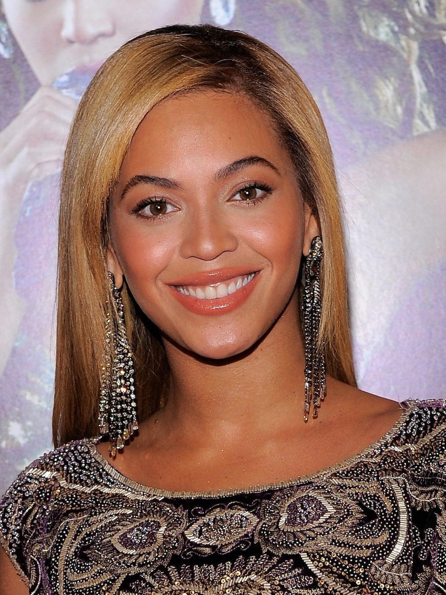 БЕЙОНСЕ-39 ЛЕТ