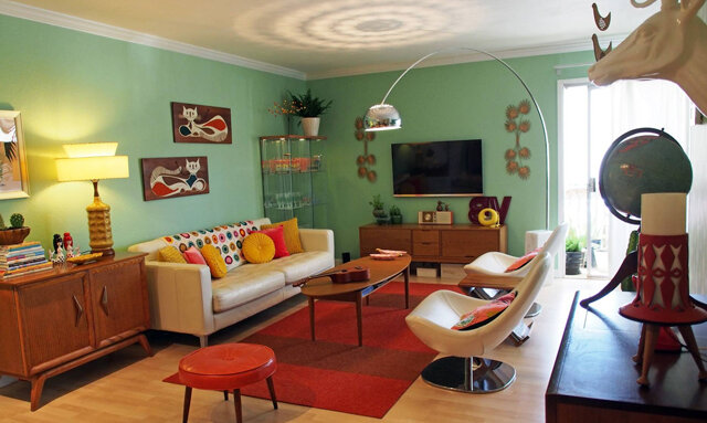 В ретро-интерьере нет места для скуки и серости. Ваш дом быть ярким, необычным и абсолютно индивидуальным.