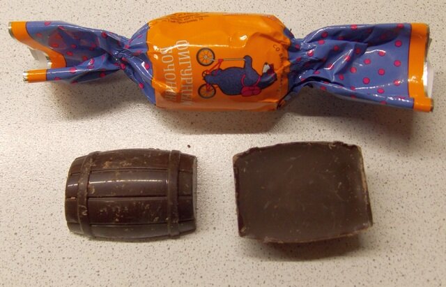 Фото 1. Вид конфеты и упаковки.