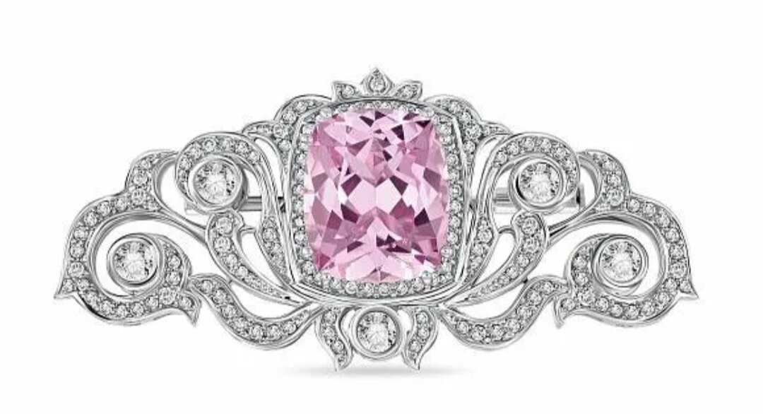 Брошь от МЮЗ. 