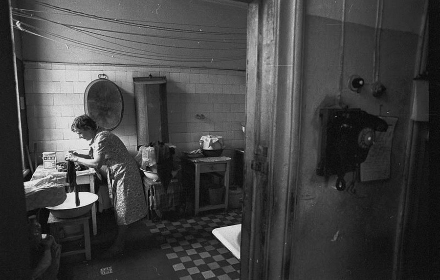 Здравствуйте, граждане-товарищи! Сегодня покажу еще немного фотографий сделанных в СССР.