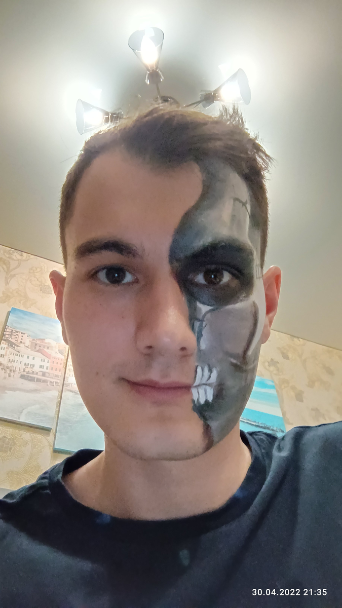 Это я на танцах в образе