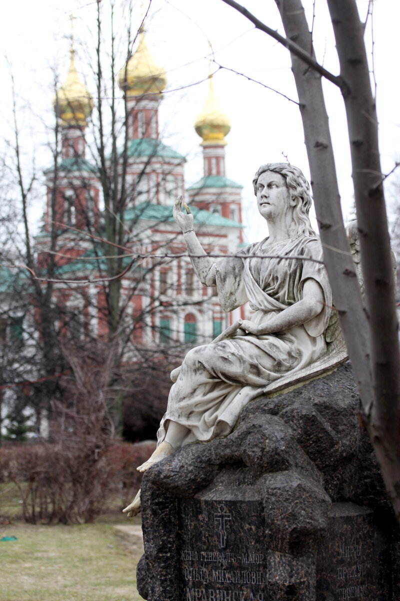 Новодевичий монастырь, Москва | Memento mori | Дзен