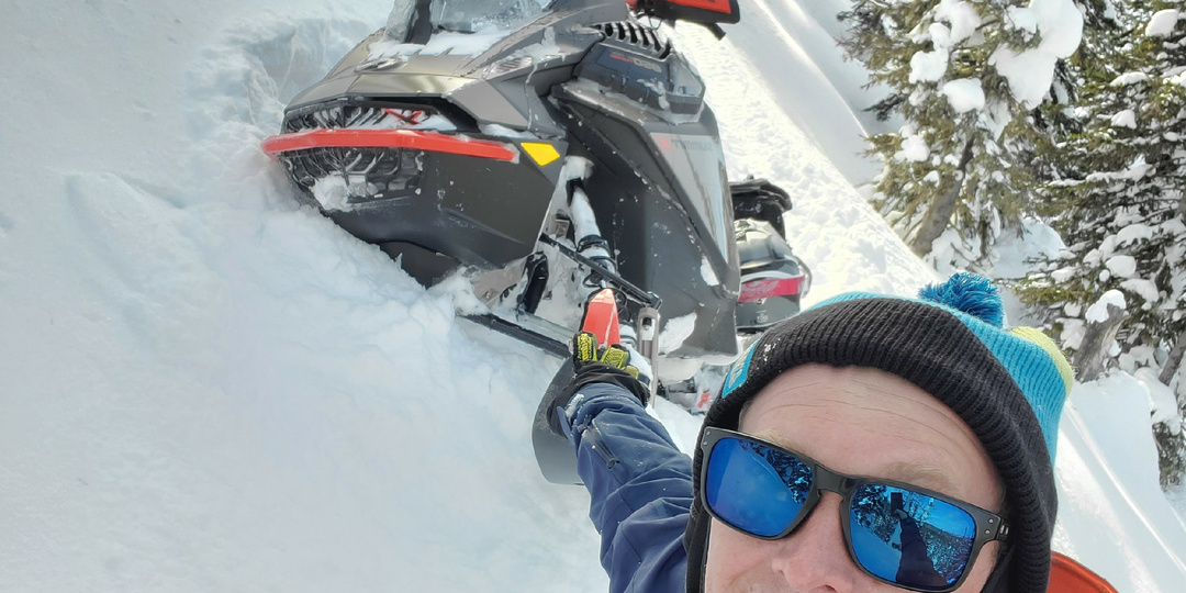 Зачем нужен горный снегоход?