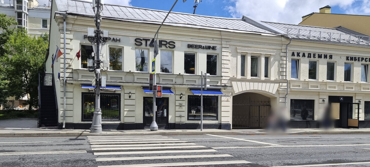 "Stairs", ул. Петровка, 34, стр. 1