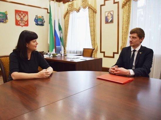     Елена Ситникова и Юрий Долгих / фото: телеграм-канал Елены Ситниковой