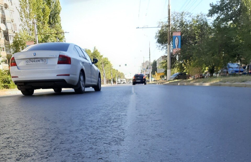     Волгоградские дороги стали ровнее, но пока не везде. Екатерина СИМОХИНА