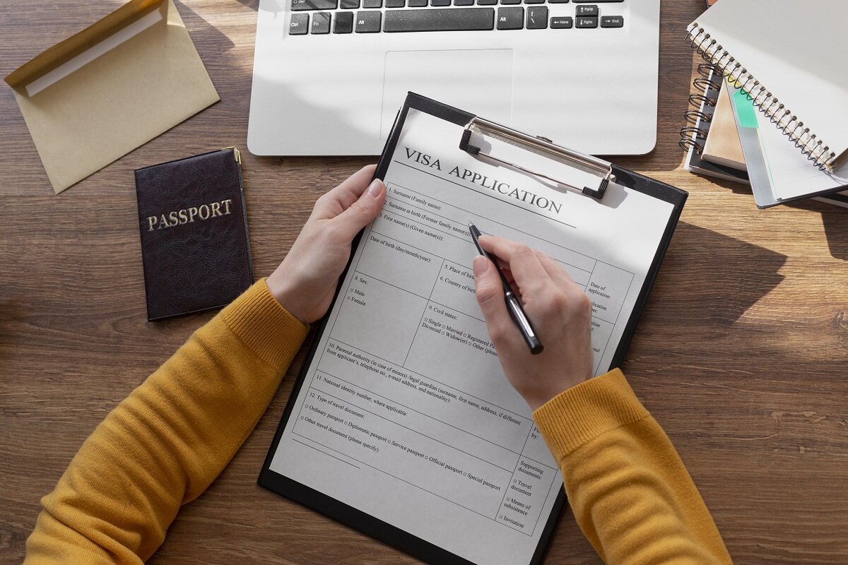 Заявитель должен предоставить выписку из действующего в ЕС банка.  Фото: freepik.com