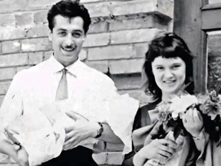 Скрин фото их журнала "Ретро.Тайны звезд"