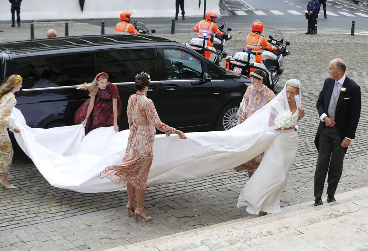 These are mary and laura. Свадьба в Бельгии.