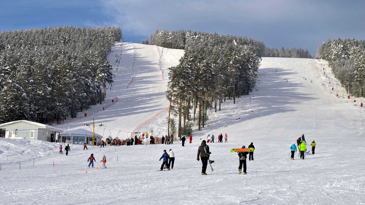   Сезон катания длится почти пять месяцев.Фото: mratkino.ski-rb.ru