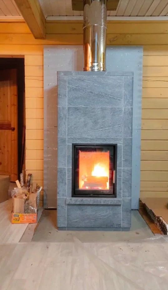 Камин из талькомагнезита