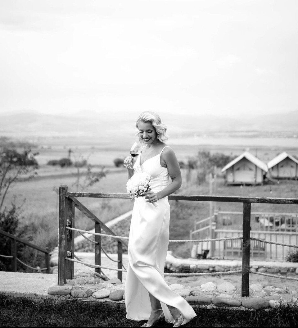     Артистка уже больше года живет на Северном Кипре. Фото: соцсети.