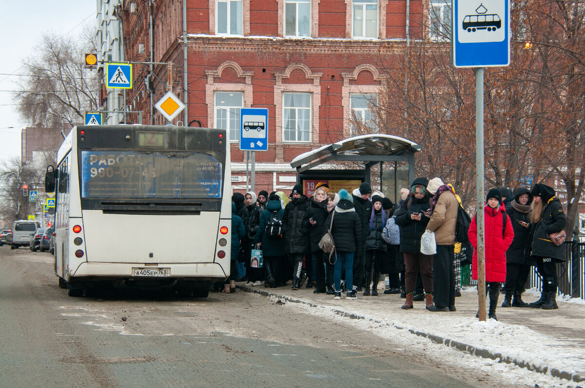 В автобусах Ташкента появятся кнопки экстренного вызова для сообщений о сексуальных домогательствах