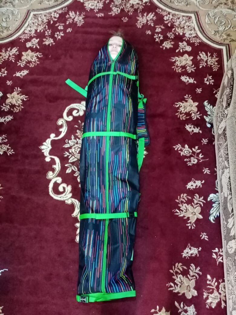 хорошо бы, чтобы жена в сумку для сноуборда помещалась