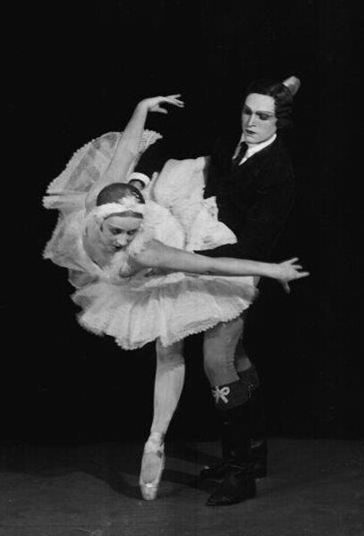 Фотография с сайта Мариинского театра