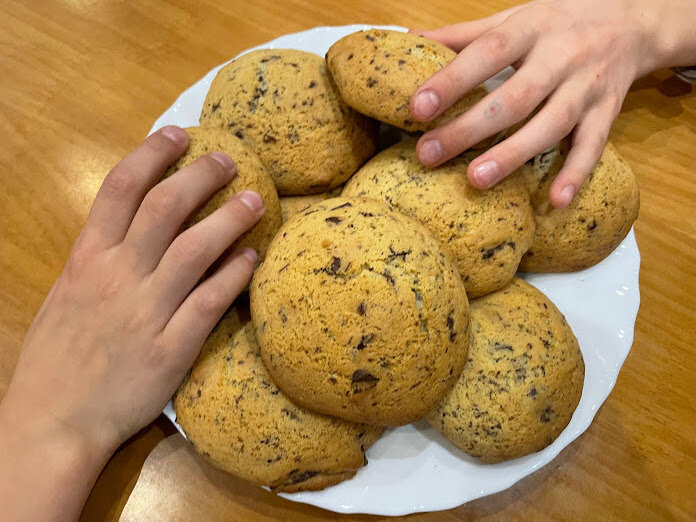 Печенье и шоколад песня