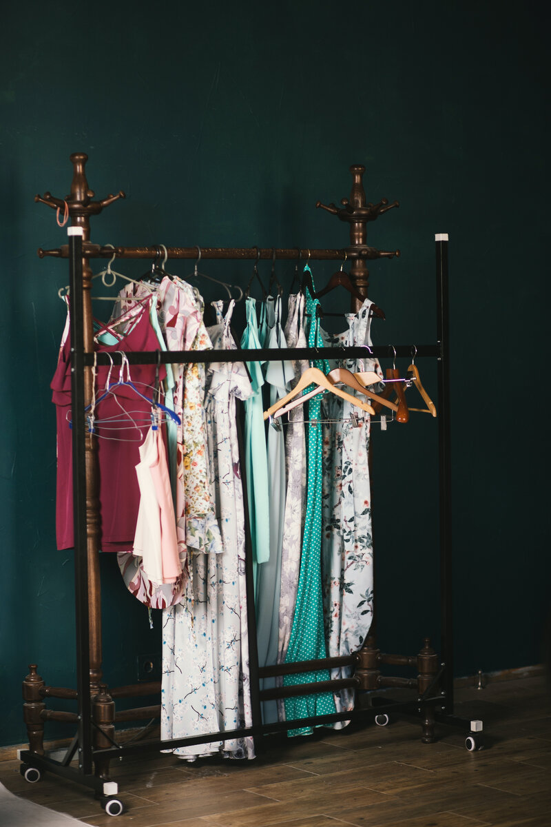 “Clothes make the man. Naked people have little or no influence on society.”  Mark Twain