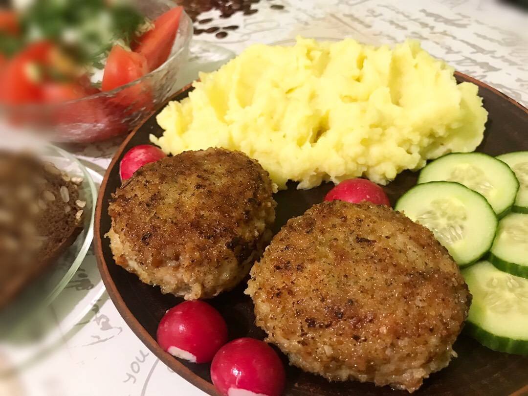 Котлеты с чесноком рецепт с фото Котлеты из индейки Овкусе.ру - Ежедневная готовка в радость! Пошаговые рецепты с