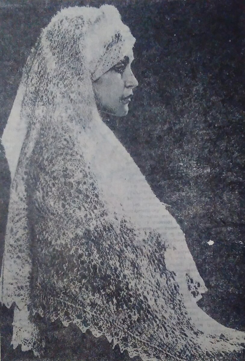 Оренбургский пуховый платок