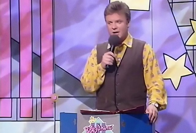 Изображение на обложке: кадр из передачи «Звездный час». Телекомпания ВИD 