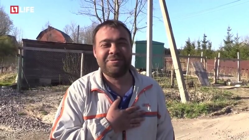 Заминированный тапок фальшивка. Заминированный тапочек. Димон щаменироыанныц тапок. Димон заминированный. Димон минированный тапок.