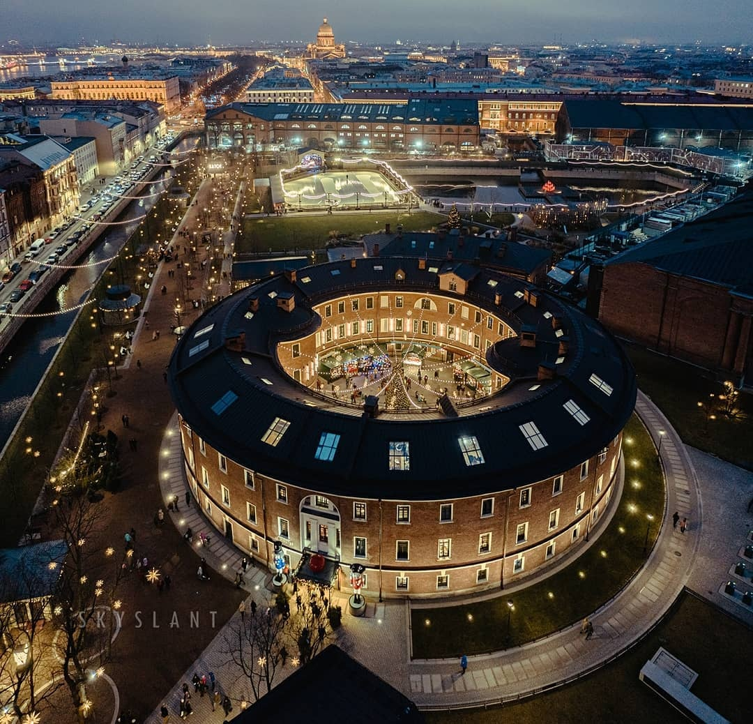 Новая голландия петербург. Новая Голландия Санкт-Петербург. Остров новая Голландия. Питер остров новая Голландия. Парк в Питере новая Голландия.