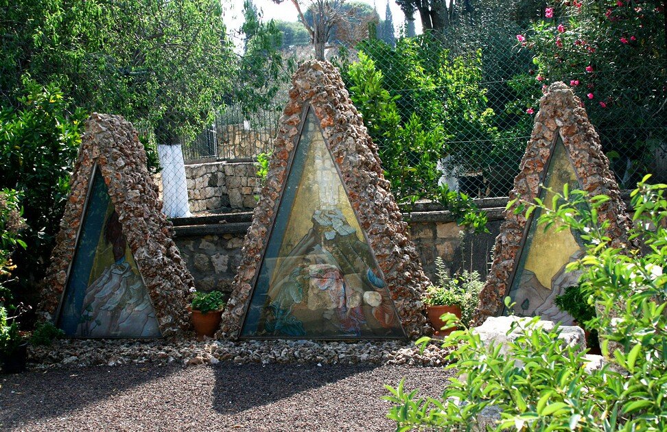 Кущи что это значит. Кущи картинки. Кущи что это значит. Три кущи. Гора фавор преображение господне.