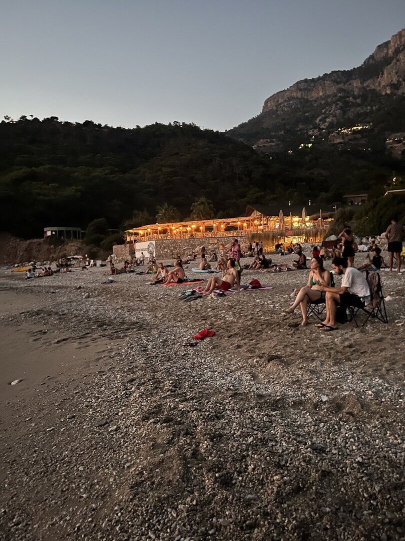 Пляж Сиа Валлей вечером. Даламан. Турция