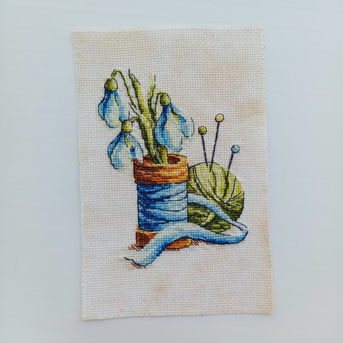 Подснежники, дизайнер Евгения Полуэктова 