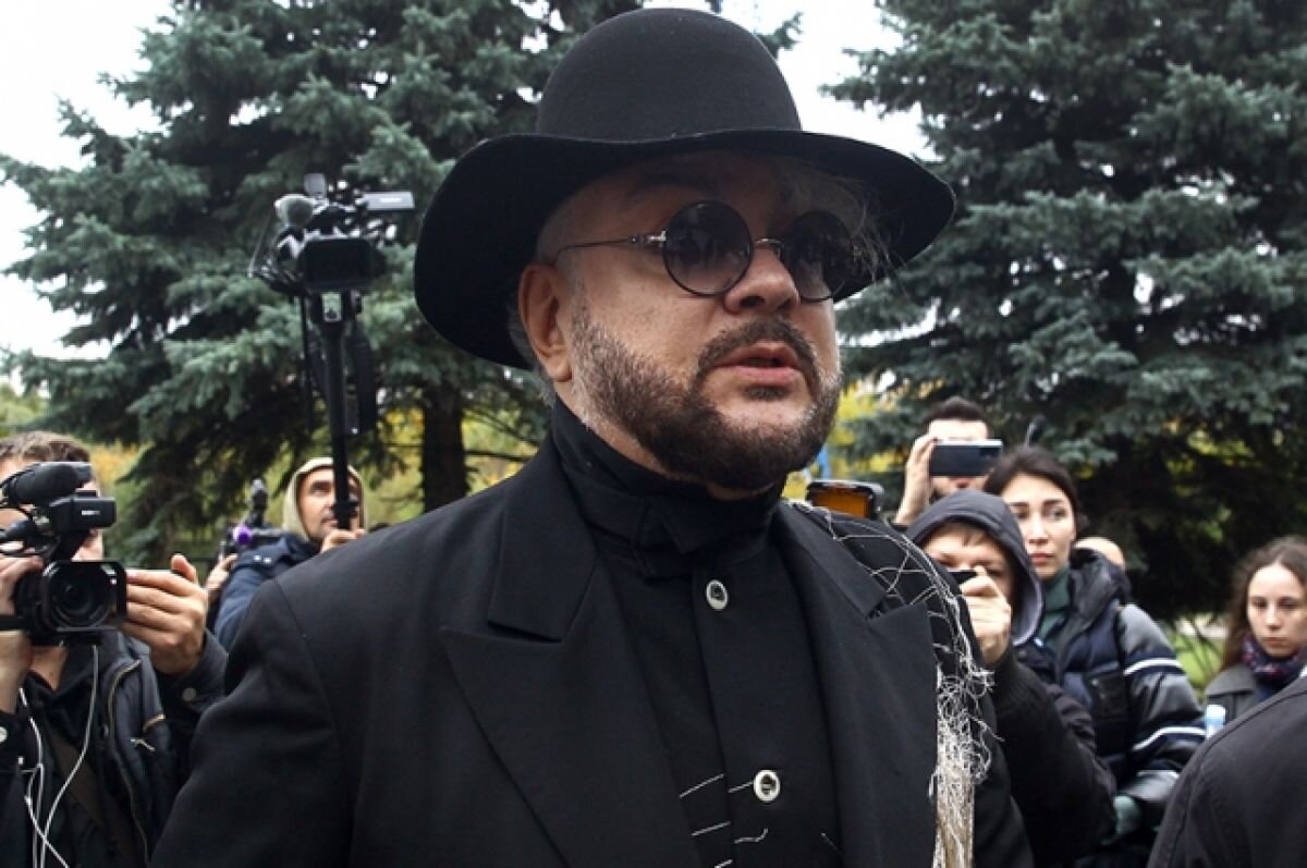    Киркоров выступил на церемонии прощания с Моисеевым