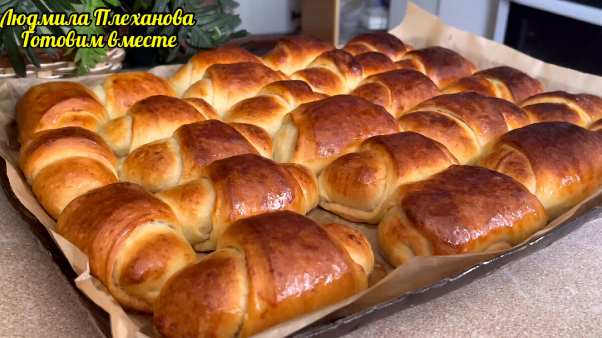 А мы тут булочками с начинкой «балуемся» 😊 (Здесь один из самых удачных ...