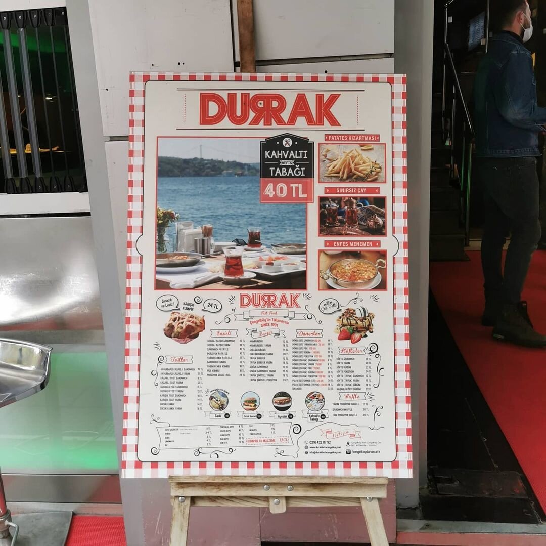 Вот такое кафе с названием Durak есть в Турции. 
