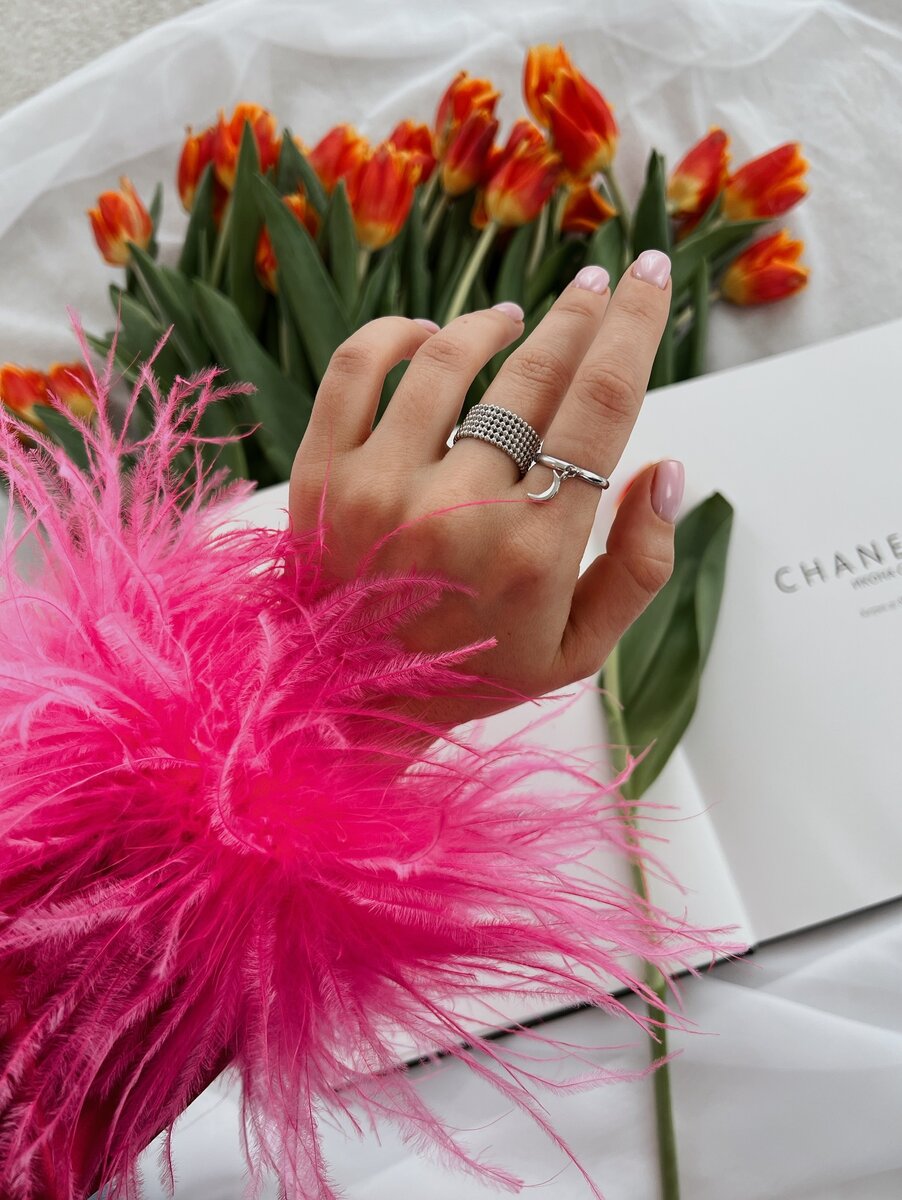 Серебряное кольцо «воплощение» с подвеской «луна» 