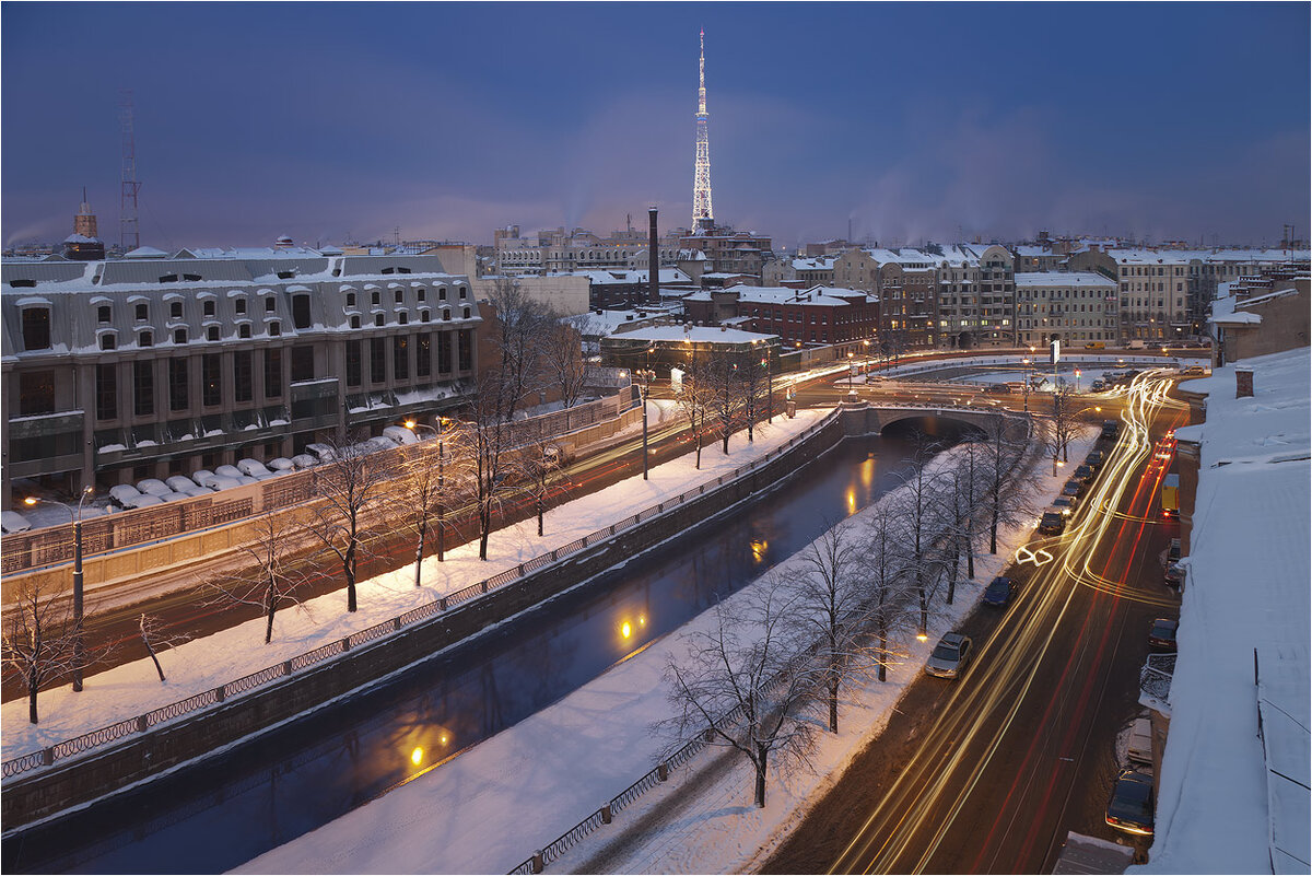 Спб закрыта. Река Карповка Санкт-Петербург. Санкт-Петербург Карповки. Набережная реки Карповки зимой. Набережная Карповки СПБ зимой.