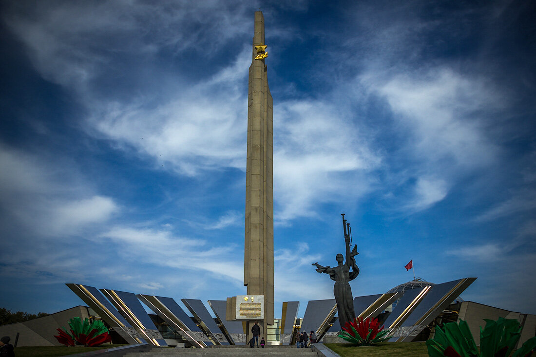 Минск памятники великой отечественной войны фото