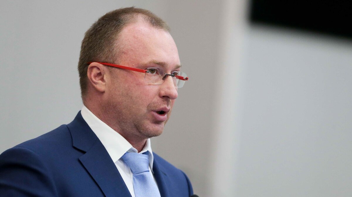 Заместитель председателя Государственной Думы России - Лебедев Игорь Владимирович