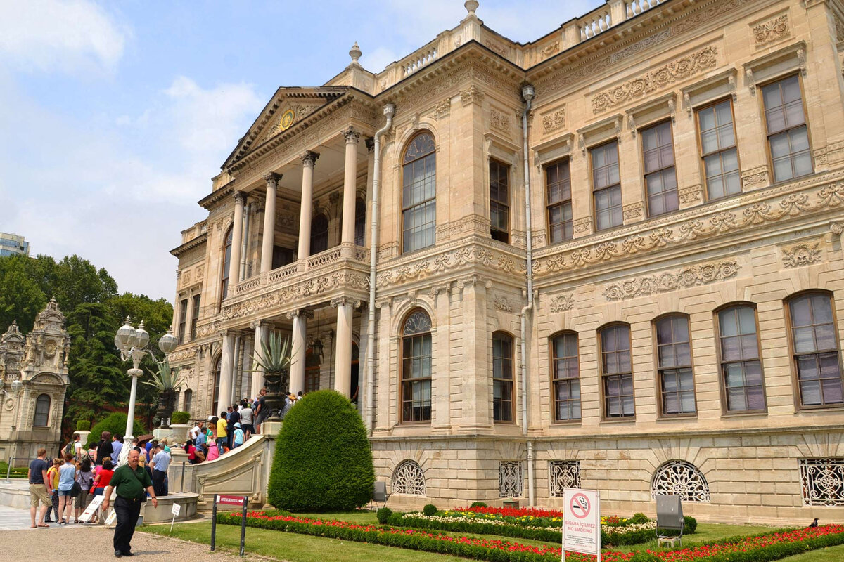 Дворец топкапы кафе с. Лазенки ресторан. Павильон катальной горки в ломоносове. Ворота счастья топкапы. Дворец 6.