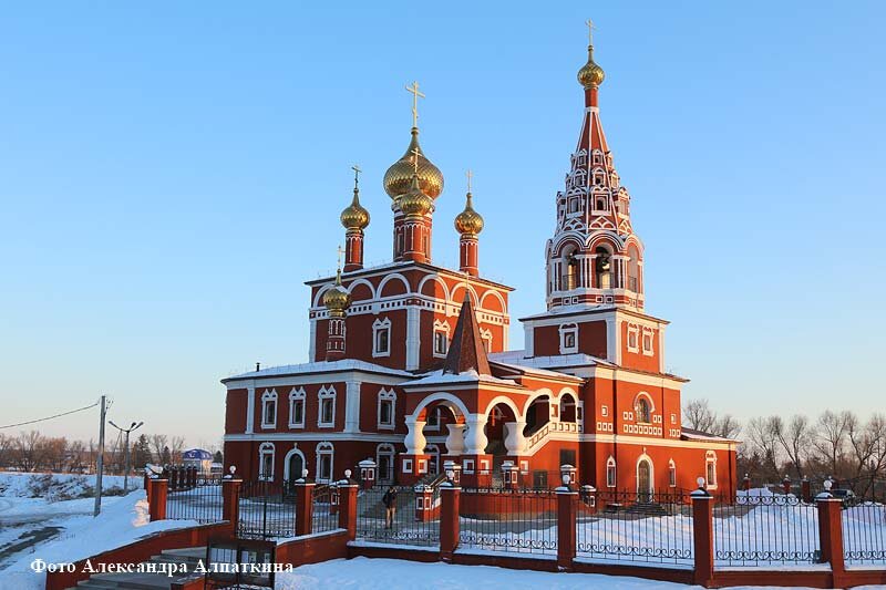 Богоявленский храм в кургане