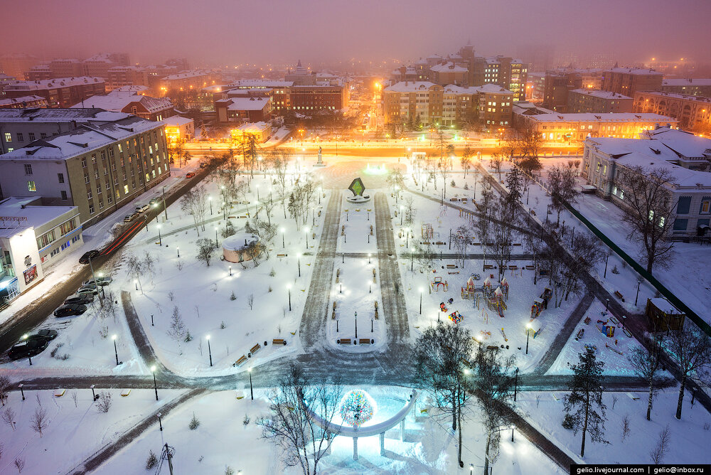 Tyumen. Тюмень столица Тюменской области. Цветной бульвар Тюмень зимой. Цветной бульвар Тюмень с высоты птичьего полета. Современная Тюмень.