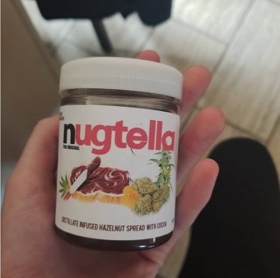 Нутелла с марихуаной.