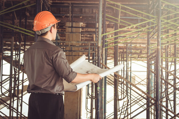 Как выбрать свою будущую профессию ? Каждый школьник и родитель сталкивался с этим вопросом. Будущее для нас всегда туманно. Хочется сделать правильный выбор и не ошибиться.  В этой статье мы выделим 5 важных пунктов, которые помогут вам с выбором профессии строителя:
