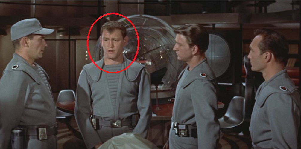 Эрл Холлиман в одной из сцен фильма. Здесь ему 27 лет