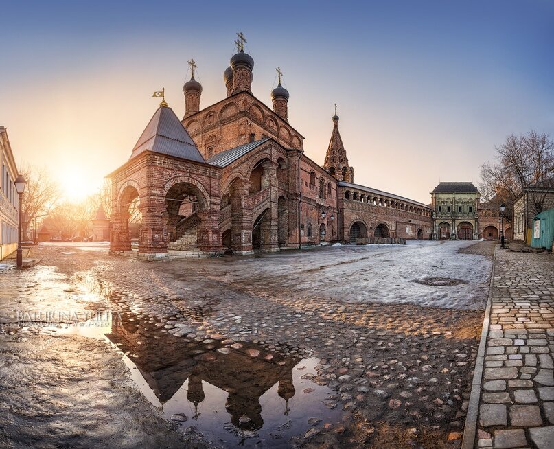 Крутицкий монастырь в Москве