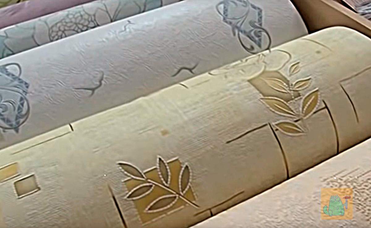 Из большого ассортимента можно подобрать обои на любой вкус