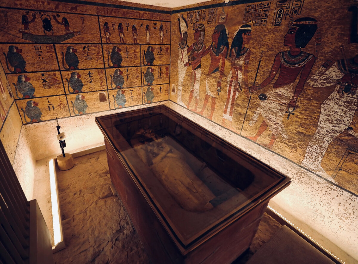 https://www.middleeasteye.net/gallery/pictures-who-was-tutankhamun-pharoah-egypt-reopened-valley-of-the-kings