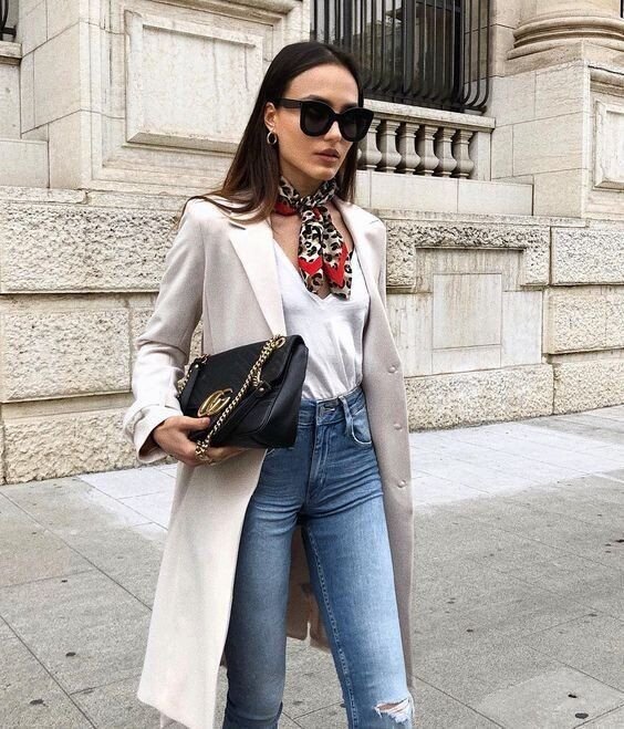 Аксессуары добавят яркий акцент даже в простой образ