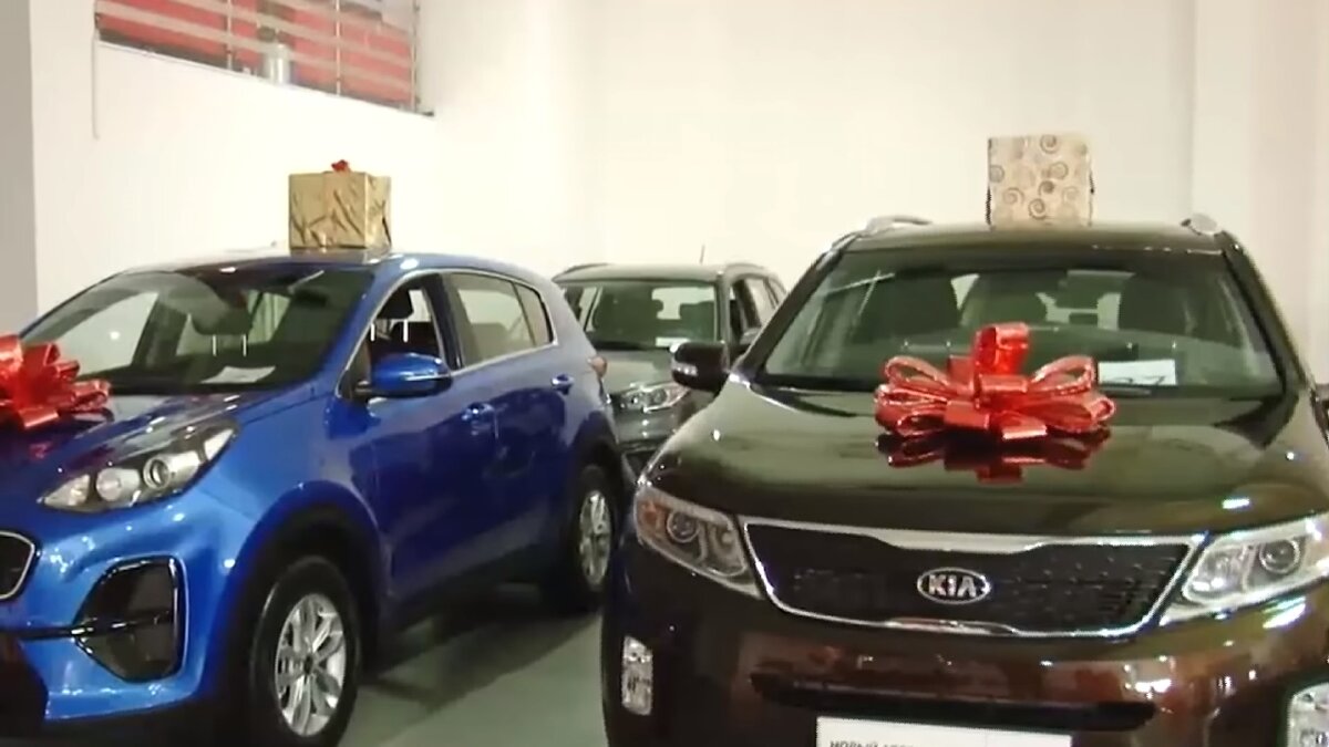 Сделали подарок